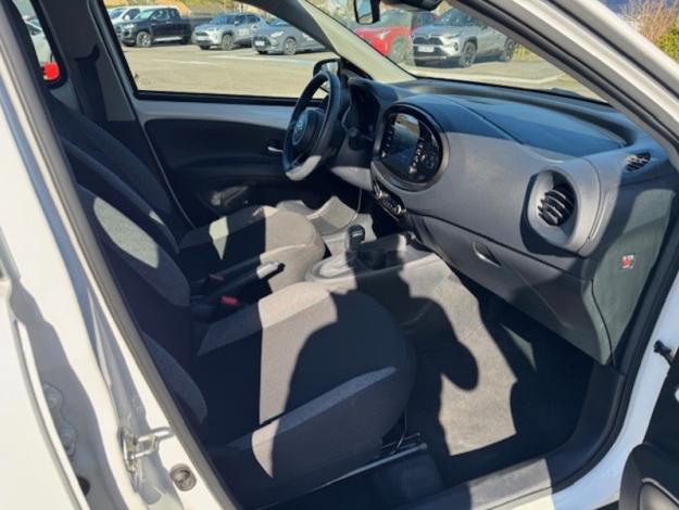 TOYOTA Aygo X 1.0 VVT-i 72 Dynamic CVT  