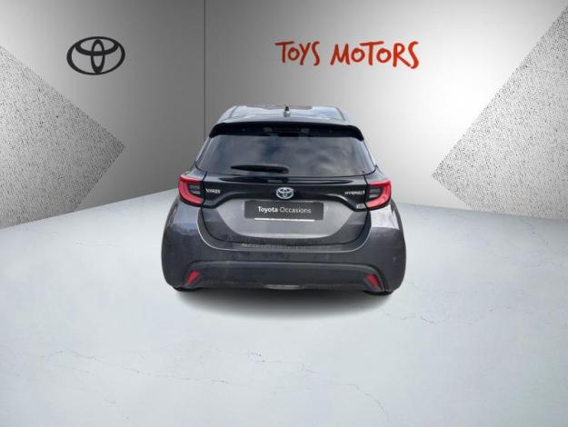TOYOTA Yaris 116h Design  
