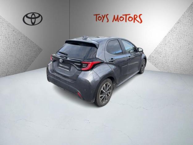 TOYOTA Yaris 116h Design  