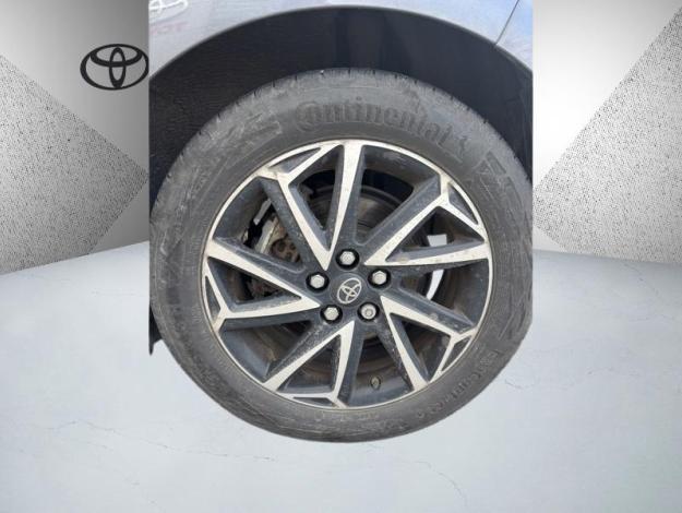 TOYOTA Yaris 116h Design  