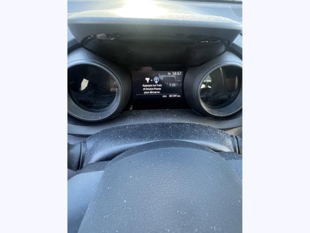 TOYOTA Yaris 116h Design  