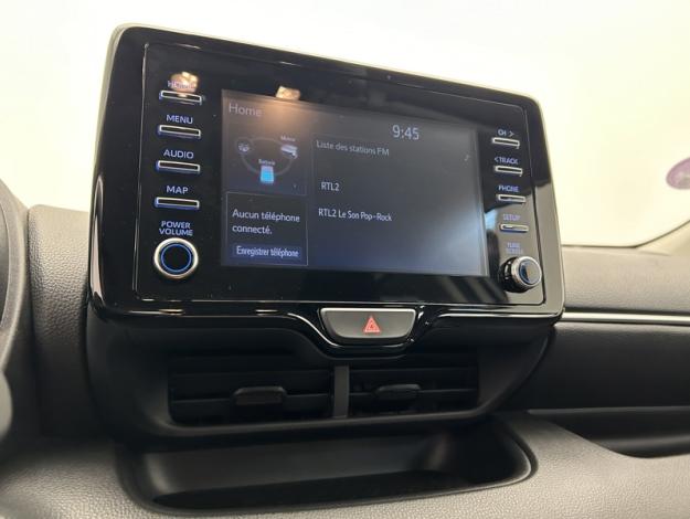 TOYOTA Yaris 116h Dynamic  