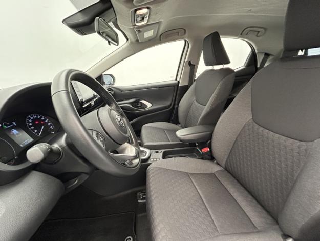 TOYOTA Yaris 116h Dynamic  