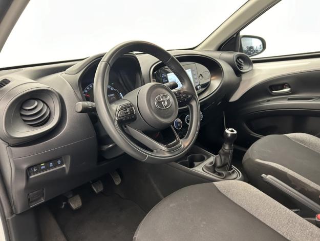 TOYOTA Aygo X 1.0 VVT-i 72 Dynamic  