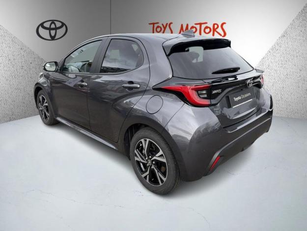 TOYOTA Yaris 116h Design  