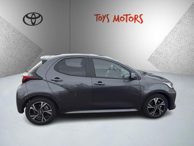 TOYOTA Yaris 116h Design  