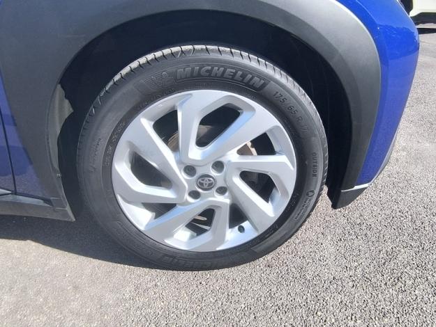 TOYOTA Aygo X 1.0 VVT-i 72 Design  