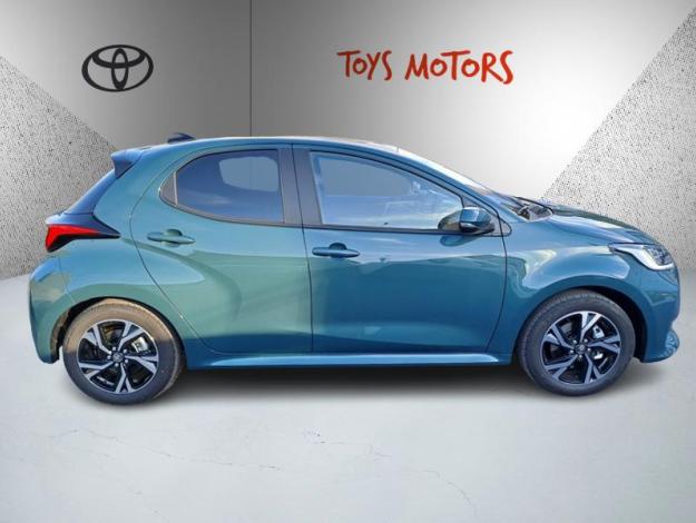 TOYOTA Yaris Hybrid Design  