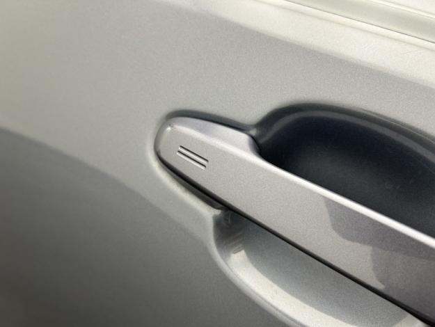 TOYOTA C-HR 1.8 Hybride 122 Dynamic Business   