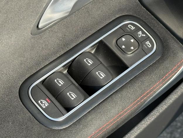 MERCEDES-BENZ CLA Coupé CLA 200 d Coupé AMG Line  