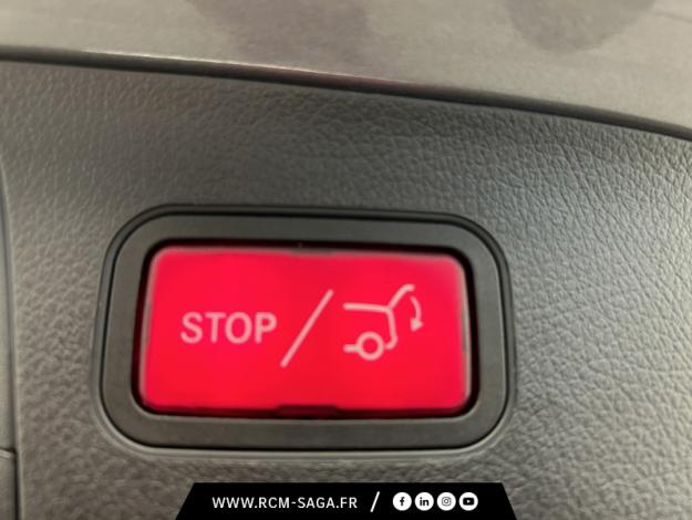 MERCEDES-BENZ GLA 200 d AMG Line  GLA 200 d AMG Line