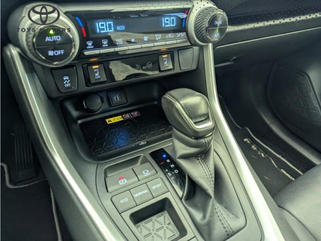 TOYOTA RAV4 Hybride 2WD 218ch Lounge  