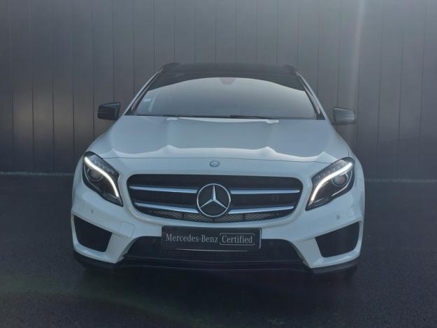 MERCEDES-BENZ GLA 220 d Fascination  