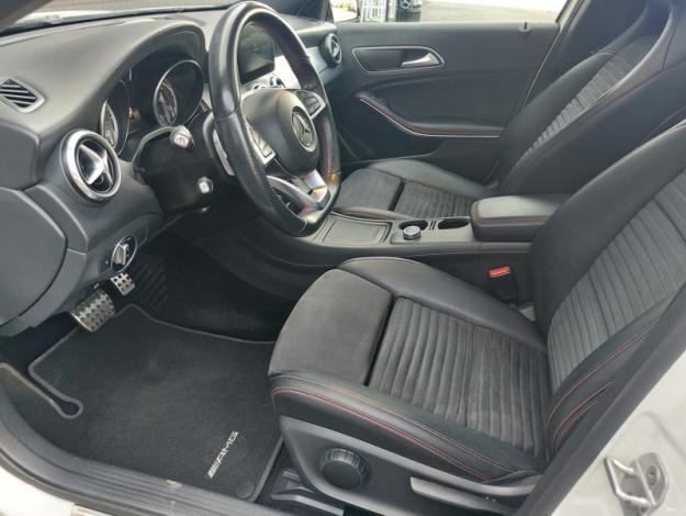 MERCEDES-BENZ GLA 220 d Fascination  