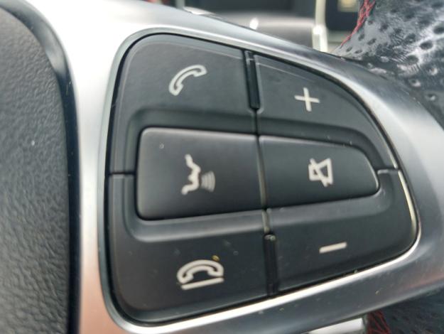 MERCEDES-BENZ GLA 220 d Fascination  