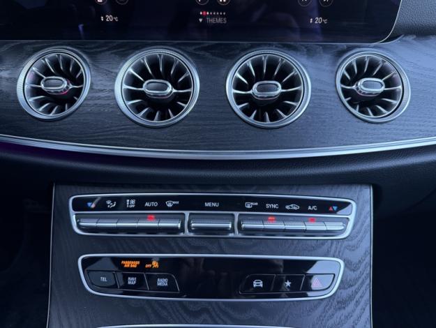 MERCEDES-BENZ Classe E Coupé Classe E 220 d AMG Line Coupé  