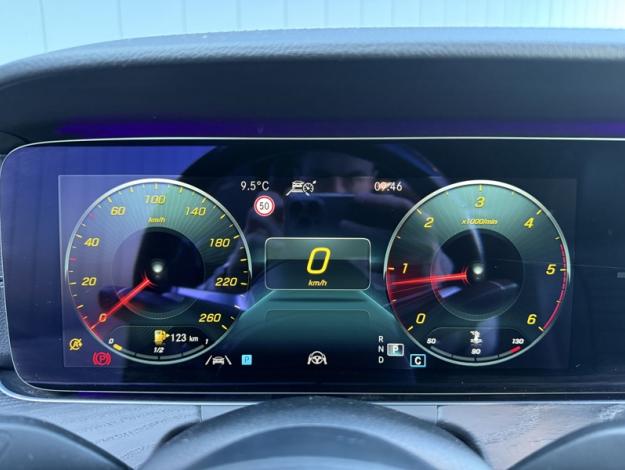 MERCEDES-BENZ Classe E Coupé Classe E 220 d AMG Line Coupé  