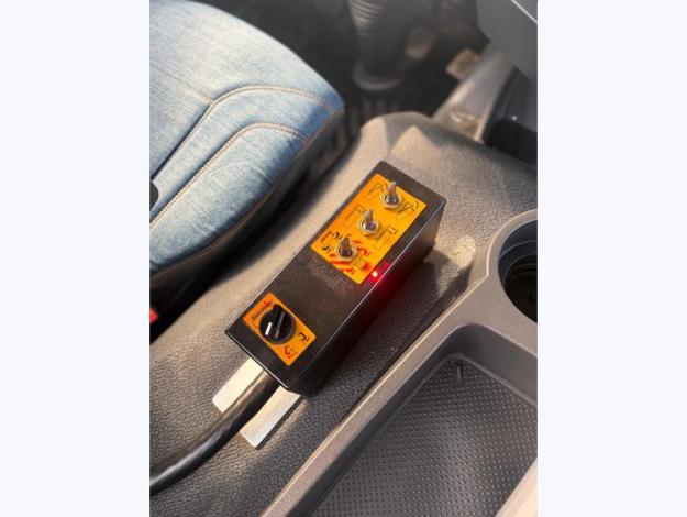 MERCEDES-BENZ Atego 1224 Ampliroll 4x2 bras Dalby   