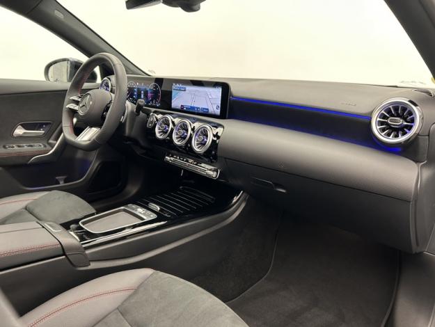 MERCEDES-BENZ Classe A 200 d AMG Line  