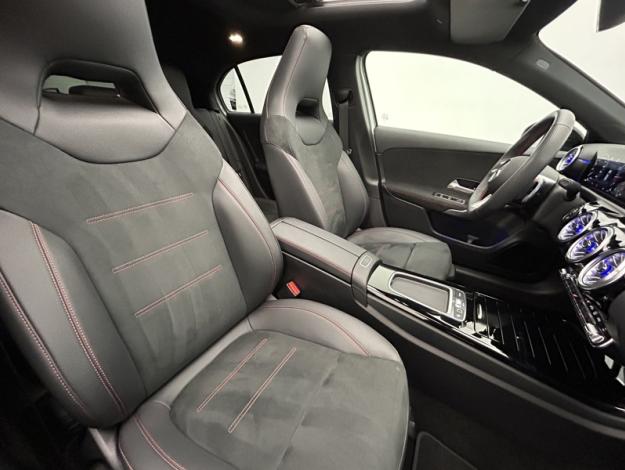 MERCEDES-BENZ Classe A 200 d AMG Line  