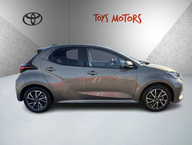 TOYOTA Yaris 116h Design  