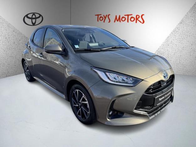 TOYOTA Yaris 116h Design  