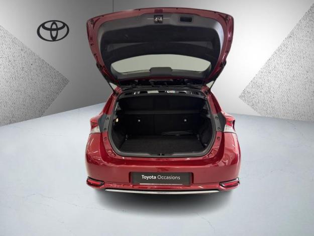 TOYOTA Auris Hybrid Collection   