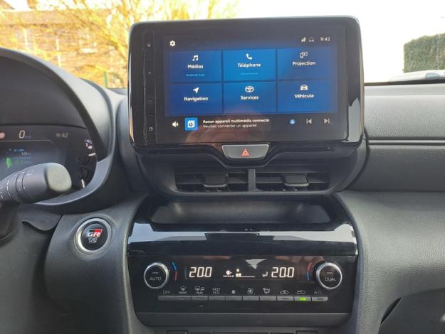 TOYOTA Yaris Cross 1.5 116H GR SPORT   