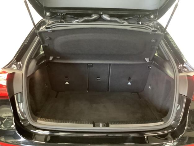 MERCEDES-BENZ A 180 Progressive  