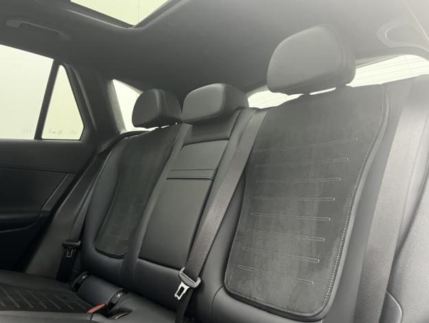 MERCEDES-BENZ GLC SUV GLC 300 de Hybrid EQ 4MATIC AMG Line  