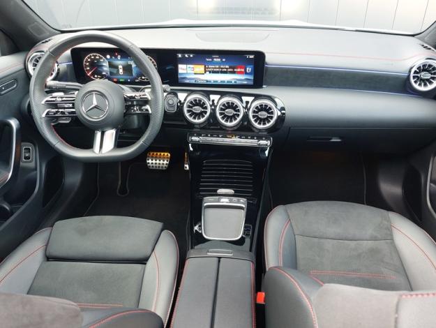 MERCEDES-BENZ CLA Coupé CLA 250 e Hybrid EQ Coupé AMG Line  