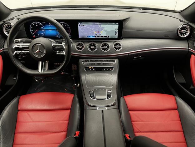 MERCEDES-BENZ Classe E Coupé Classe E 300 AMG Line Coupé  