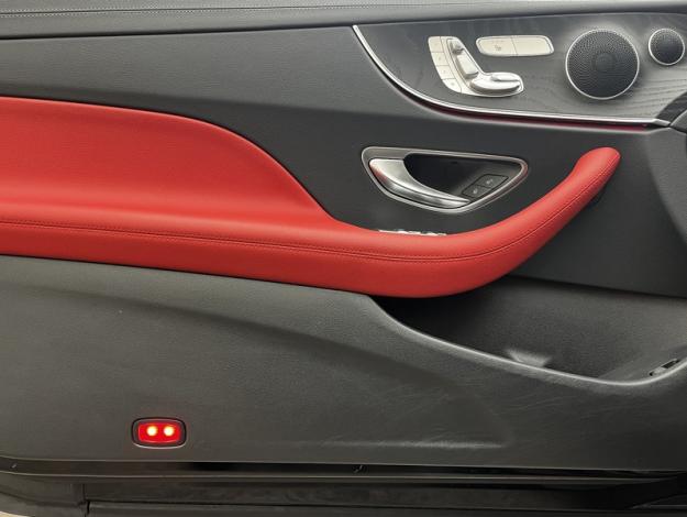 MERCEDES-BENZ Classe E Coupé Classe E 300 AMG Line Coupé  