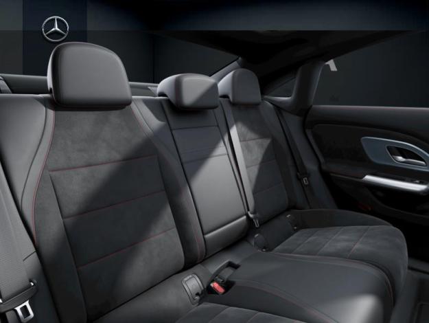 MERCEDES-BENZ CLA Coupé CLA 200 AMG Line  CLA 200 AMG Line