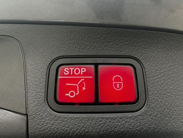 MERCEDES-BENZ GLA 200 d AMG Line  