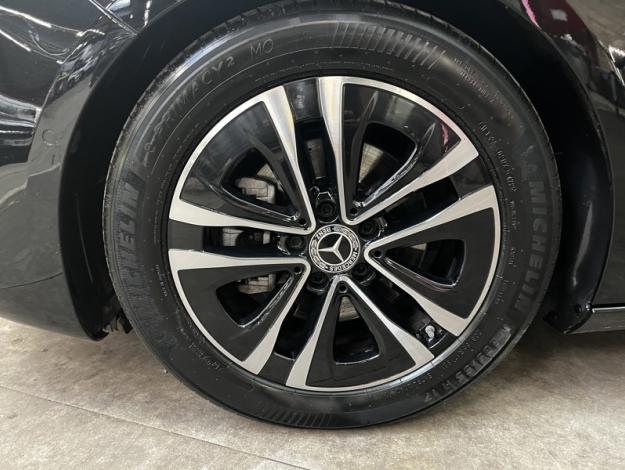 MERCEDES-BENZ Classe A 180 d Berline Business Line  