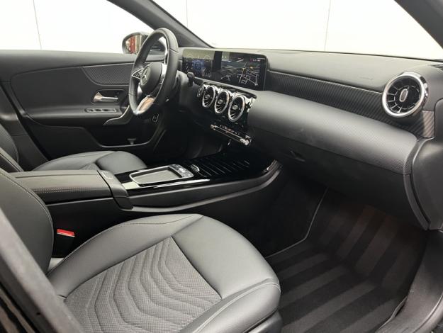 MERCEDES-BENZ Classe A 180 d Berline Business Line  