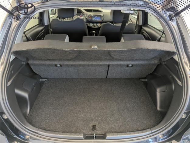 TOYOTA Yaris 110 VVT-i Design Y20  
