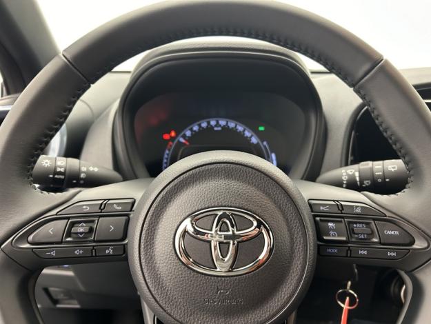 TOYOTA Aygo X 1.0 S-CVT 72 Design  