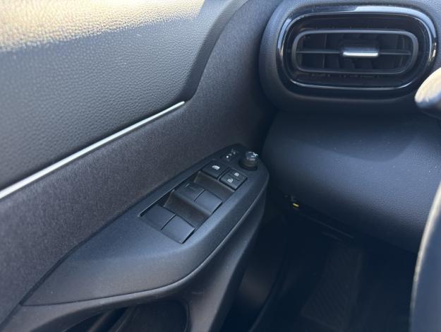 TOYOTA Yaris Cross 1.5 HYBRID 116H DESIGN    