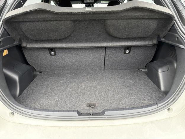 TOYOTA Yaris 1.5 VVT-I HYBRID Collection  