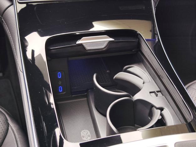 MERCEDES-BENZ EQE Berline 300 245ch AMG Line  Classe EQE / 295 EQE 300 AMG Line