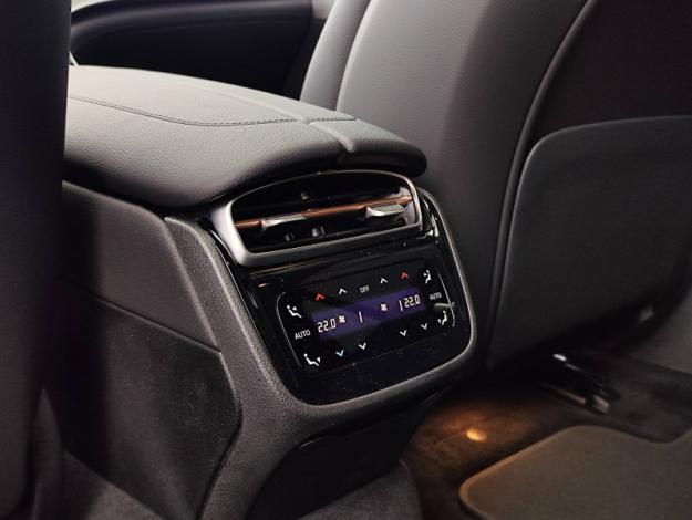 MERCEDES-BENZ EQE Berline 300 245ch AMG Line  Classe EQE / 295 EQE 300 AMG Line