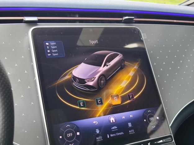 MERCEDES-BENZ EQE Berline 300 245ch AMG Line  Classe EQE / 295 EQE 300 AMG Line