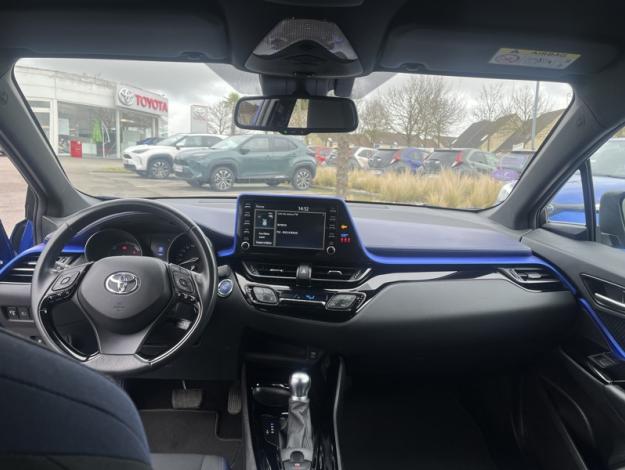 TOYOTA C-HR 2.0 Hybride 184 Graphic  
