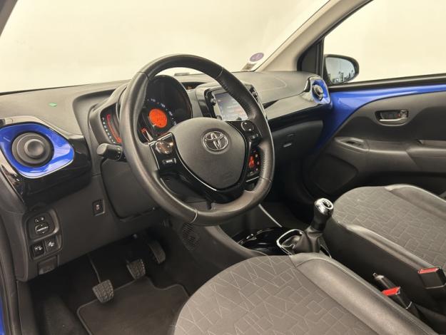 TOYOTA Aygo 1.0 VVT-i x-clusiv zen   
