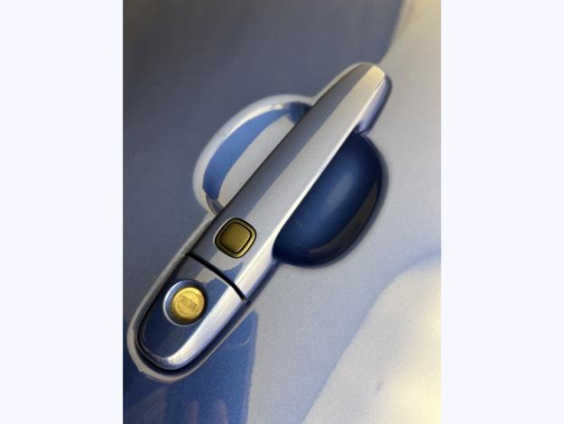 TOYOTA Aygo 1.0 VVT-i x-clusiv zen   