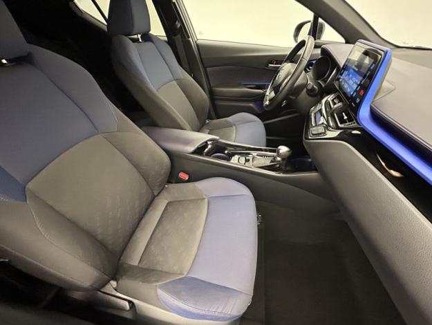 TOYOTA C-HR 1.8 HYBRIDE 122 GRAPHIC  