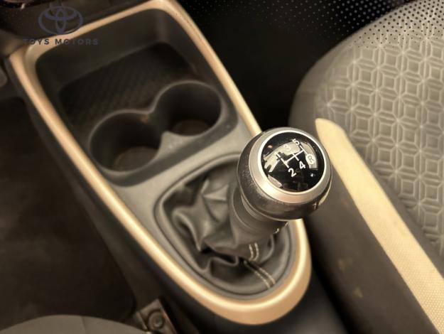 TOYOTA Aygo X 1.0 VVT-i 72 Design   