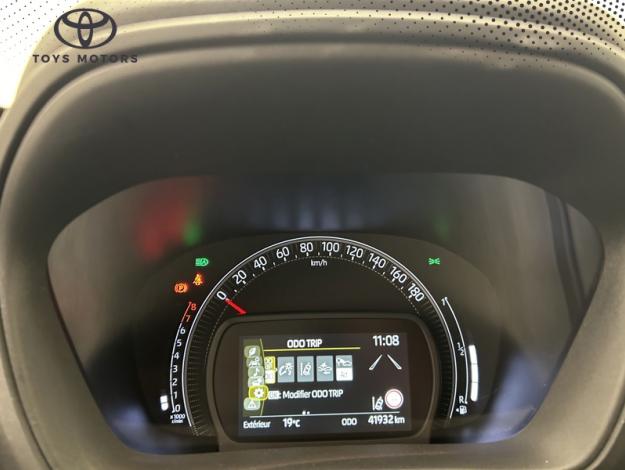 TOYOTA Aygo X 1.0 VVT-i 72 Design   